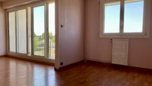 TYPE 4 AVEC STATIONNEMENT ET CAVE - SECTEUR TASDON-75,86m2