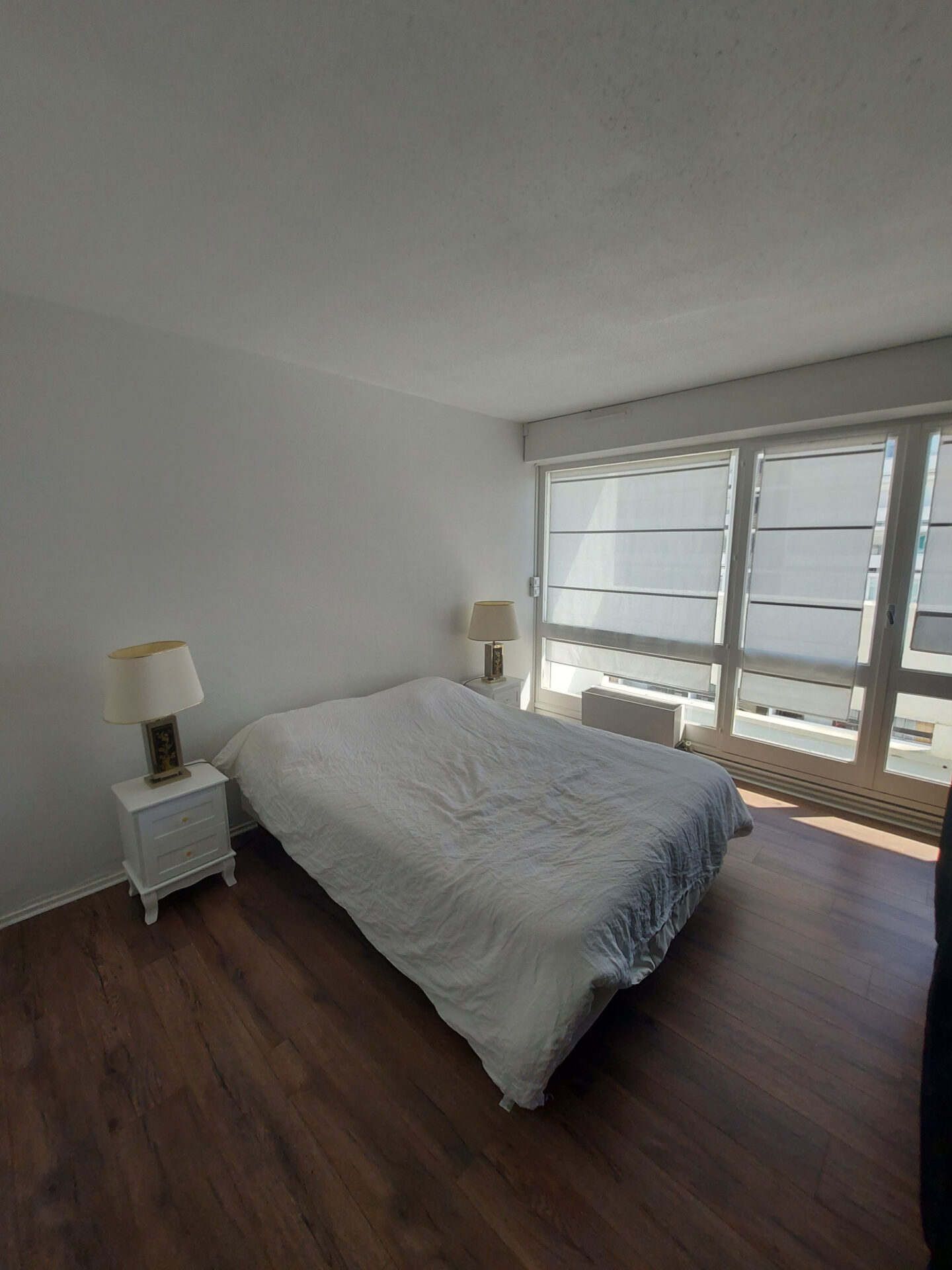 Grand T2 lumineux vue mer – Image 12