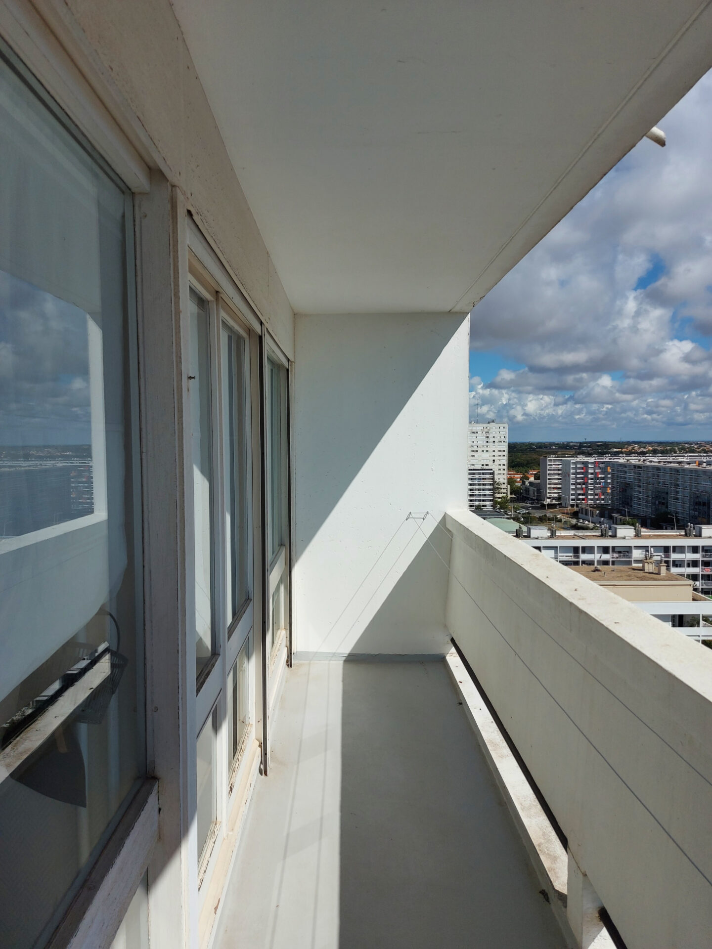 Grand T2 lumineux vue mer – Image 13