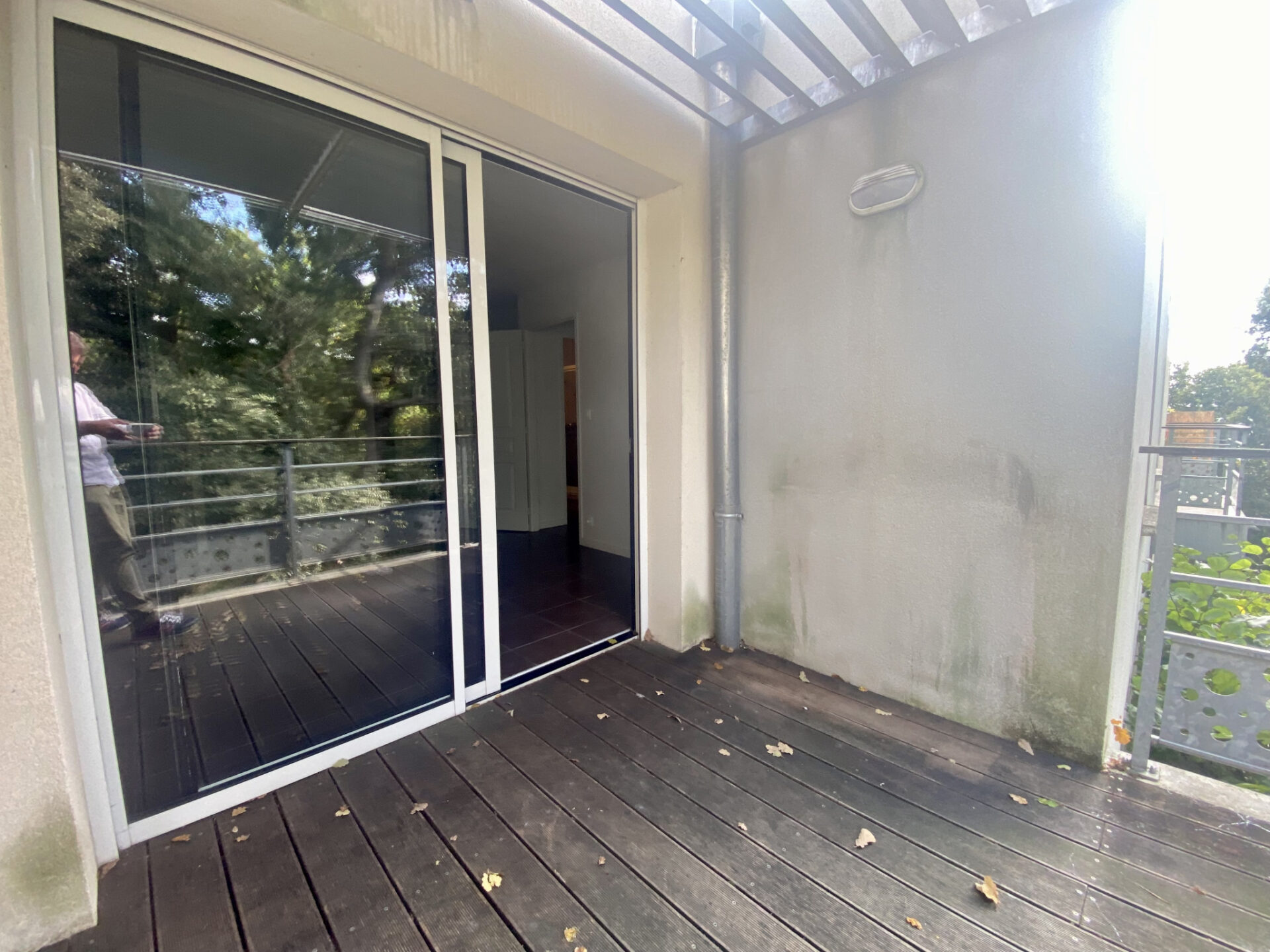 TYPE 3 EN DUPLEX AVEC TERRASSE ET STATIONNEMENTS – Image 4