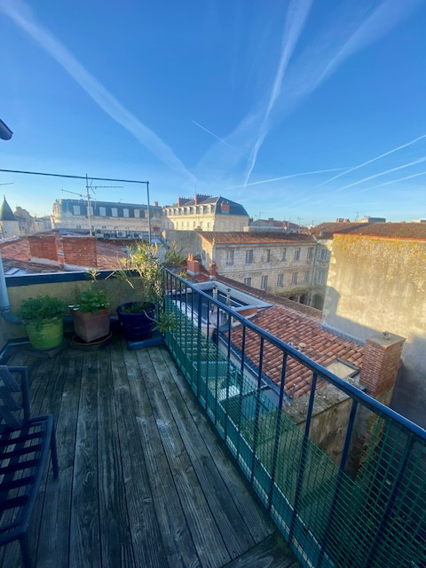 A VENDRE APPARTEMENT LA ROCHELLE CENTRE VILLE 80M2 – Image 2