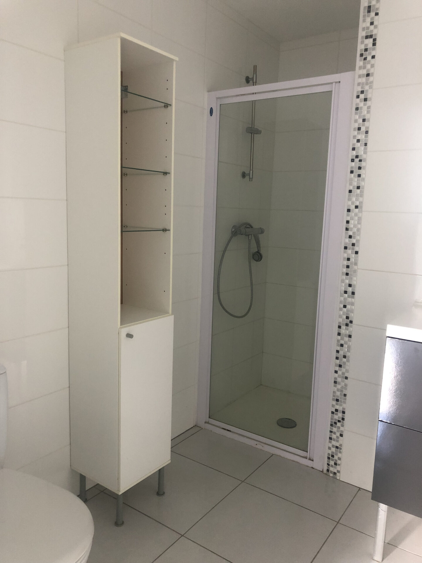 T1 avec balcon et place de parking La Rochelle – Image 6