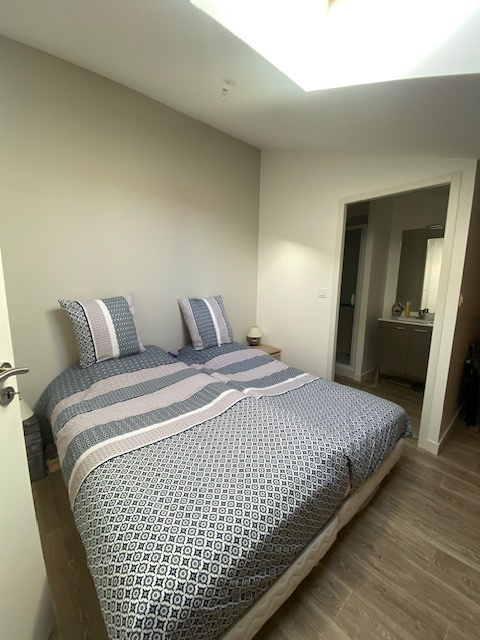 À acheter à Aytré : grand T2 – Image 8