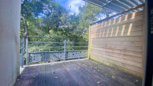 TYPE 3 EN DUPLEX AVEC TERRASSE ET STATIONNEMENTS