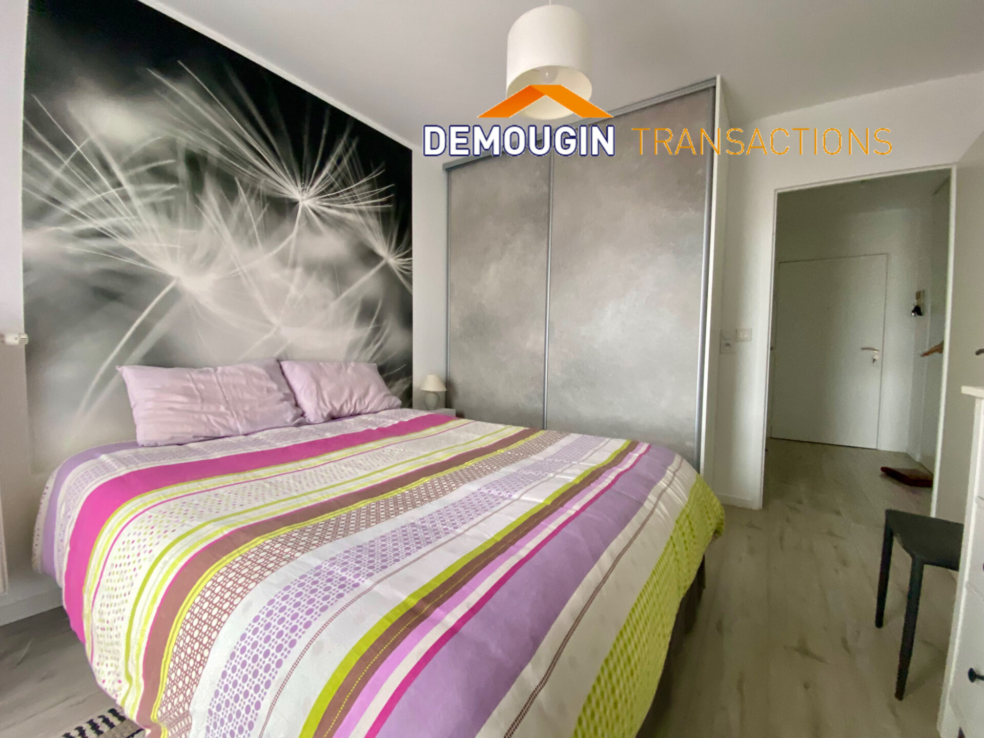 A QUELQUES PAS DES COMMODITES - TYPE 3 AVEC TERRASSE ET STATIONNEMENTS – Image 8