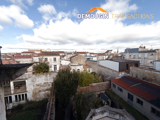 CENTRE HISTORIQUE - MARCHE CENTRAL – Image 13