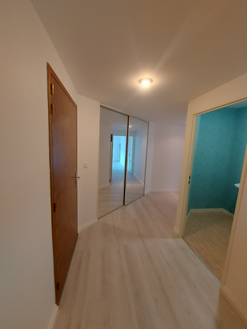 Quartier les Minimes : spacieux T3 avec terrasse et garage boxé – Image 13