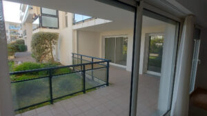 Quartier les Minimes : spacieux T3 avec terrasse et garage boxé