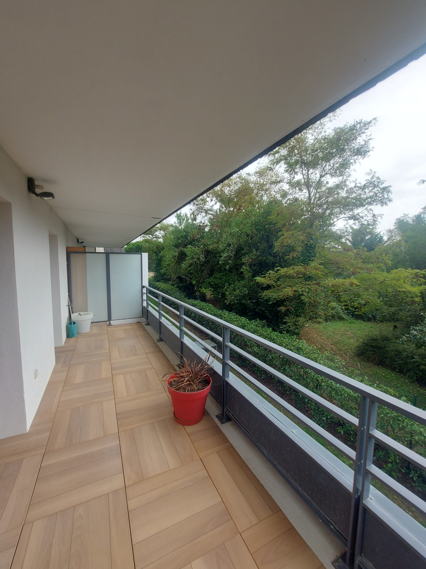 Beau et grand T2 quartier Les Minimes – Image 4