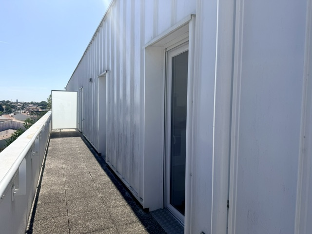 APPARTEMENT TYPE 3 - DERNIER ETAGE - TERRASSE ET GARAGE – Image 6