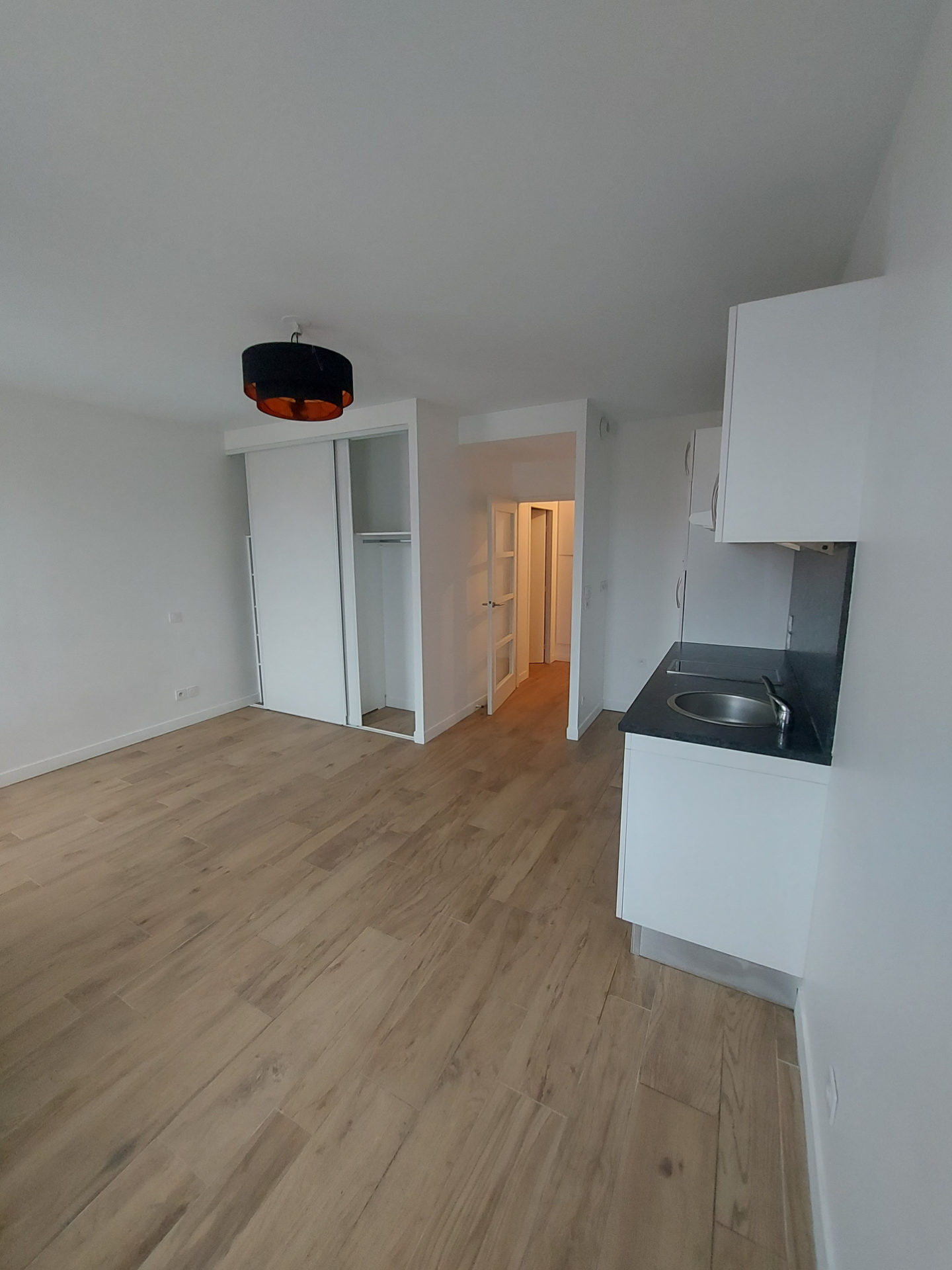 Studio La Rochelle quartier Saint Nicolas – Image 2