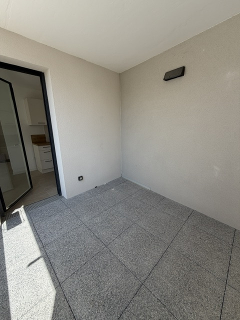 T3 LA ROCHELLE ETAT NEUF – Image 12