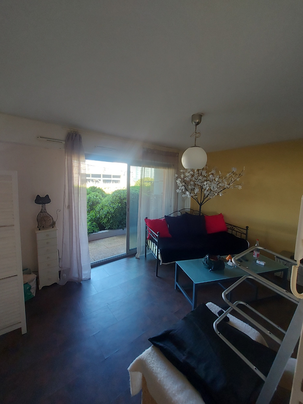 T1 avec terrasse et place de parking quartier Port-Neuf La Rochelle – Image 3