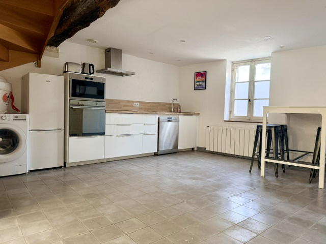 QUARTIER ST-NICOLAS – MAISON EN TRIPLEX