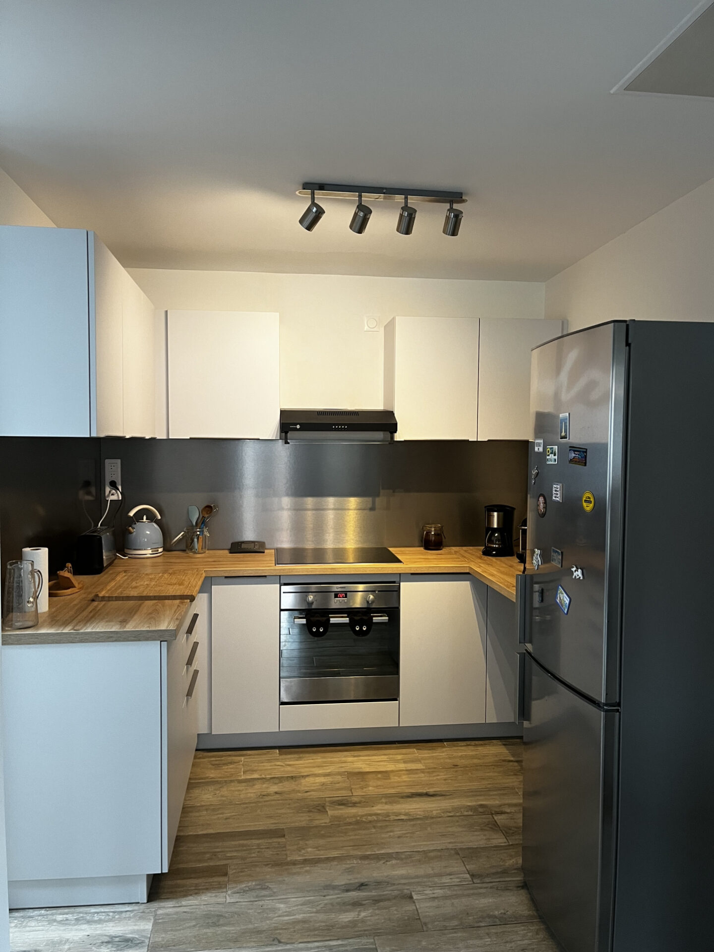 Maison 3 pièces avec véranda, jardin et dépendances quartier de Fétilly – Image 4