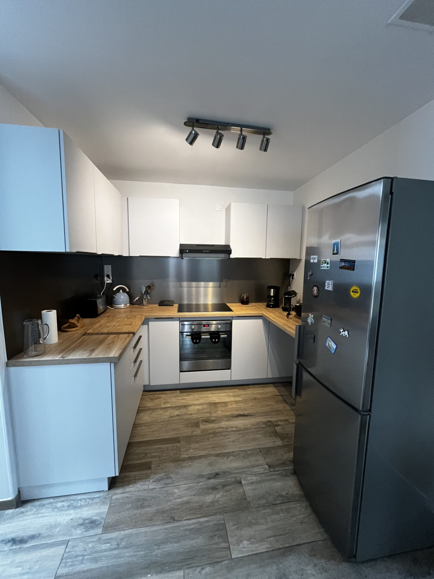 Maison 3 pièces avec véranda, jardin et dépendances quartier de Fétilly – Image 22