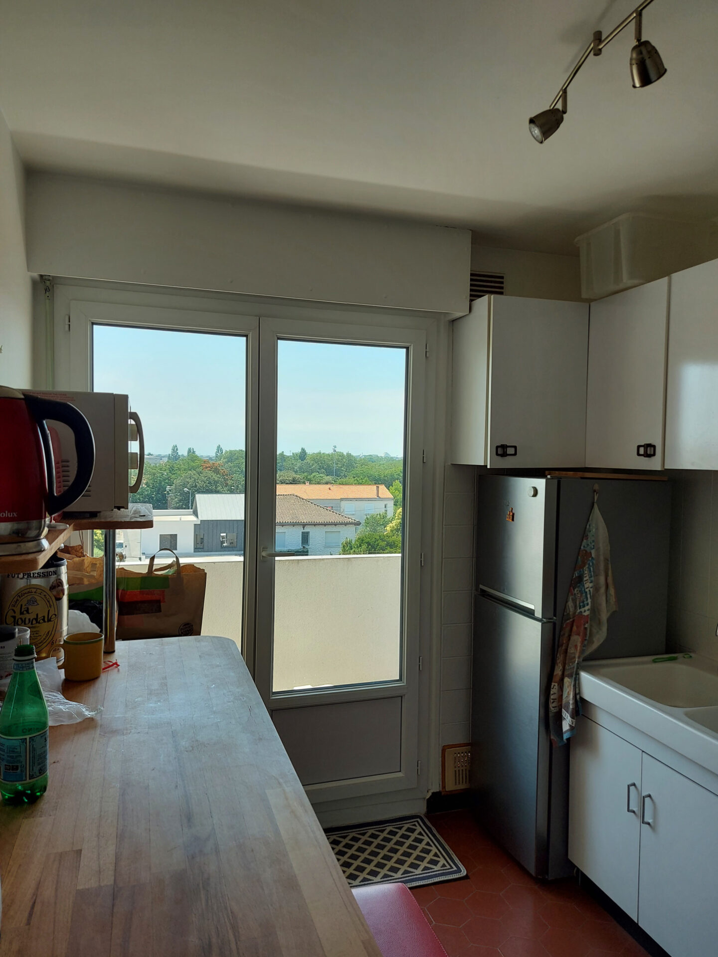 T2 lumineux avec vue dégagée quartier Port Neuf – Image 6